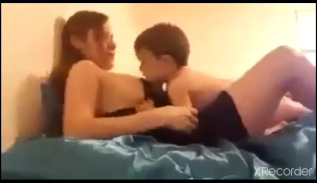 vid_69fafb6c18f7a